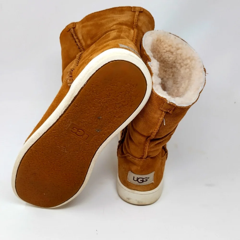 UGG Women's Mika Classic Sneaker Boot Chestnut Size 8 - Picture 6 of 9
